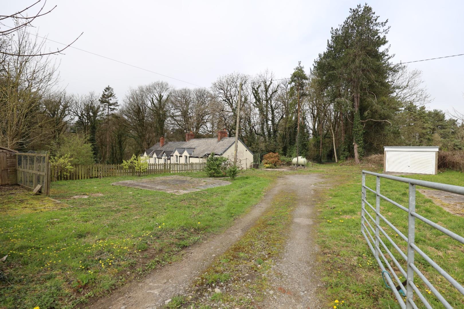 Woodside Cottages, Fonmon, Nr Barry, Vale of Glamorgan, CF62 3BL
